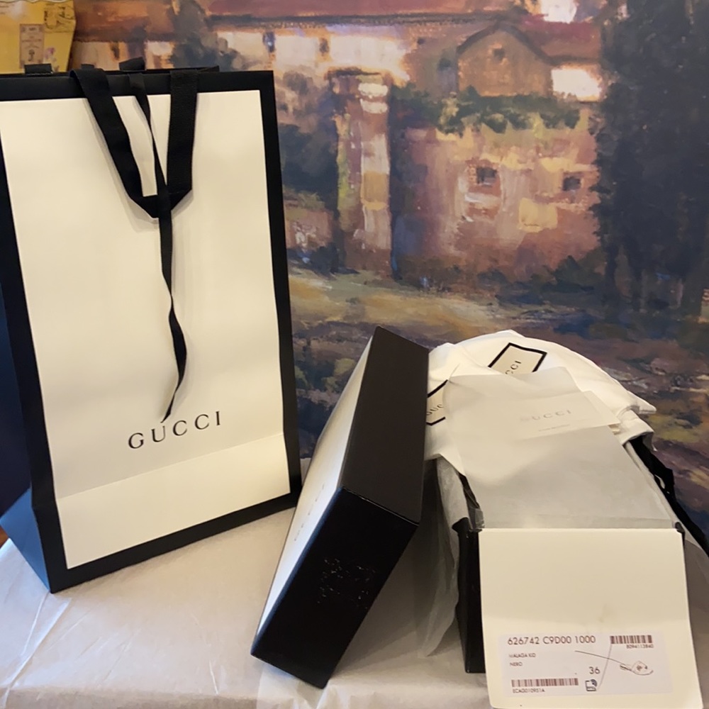 Authentic Gucci Marmont GG Leather Sandal - Picture 11 of 12